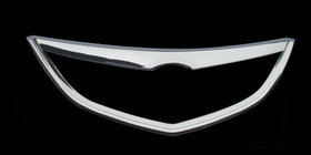 Mazda 3 2003–2009 Plastový rámeček kolem mřížky chladiče fotografie 1