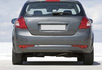 Kia Ceed 2007–2012 Ochranná lišta hrany zadního nárazníku OmsaLine (2009-2012, HB, nerez) fotografie 3