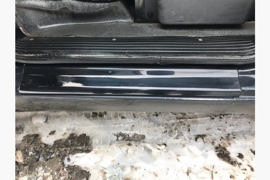 Mercedes Vito W638 1996–2003 ABS plastové kryty prahů (2 ks) Matné Fotografie 2