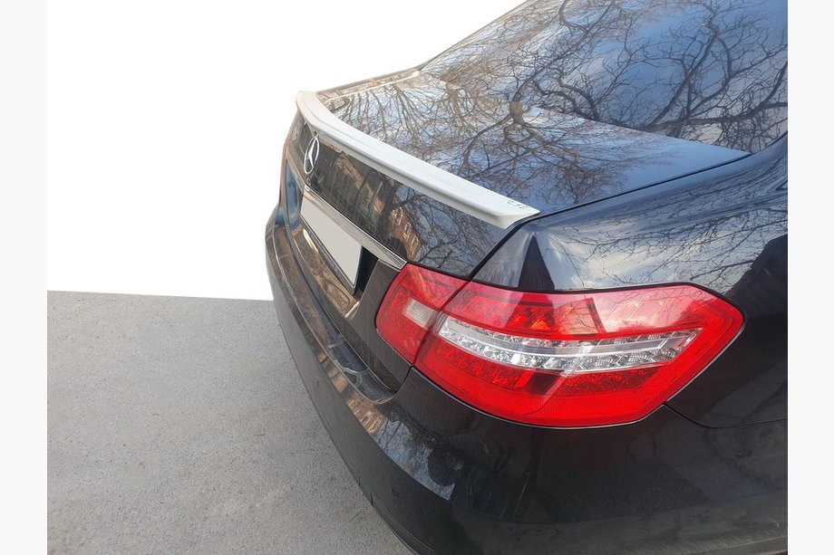 Mercedes E-Class W212 2009–2016 Spoiler (ABS, k lakování) Image