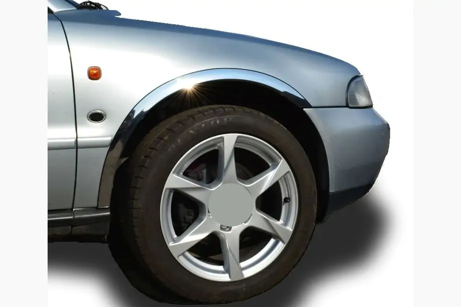 Audi A4 B5 1994–2001 Nerezové lišty na lemy blatníků (4 ks) Image