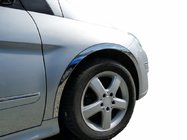 Mercedes B-class W246 2011–2018 Nerezové lišty lemů blatníků (2011-2014, 4 ks, nerez) fotografie 1