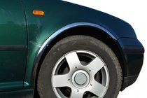Volkswagen Golf 4 1997–2006 Nerezové lišty na lemy blatníků (4 ks) fotografie 1