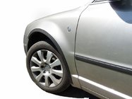 Skoda Yeti 2009–2017 Sada lemů blatníků (2013-2017, 6 ks, černé) fotografie 1
