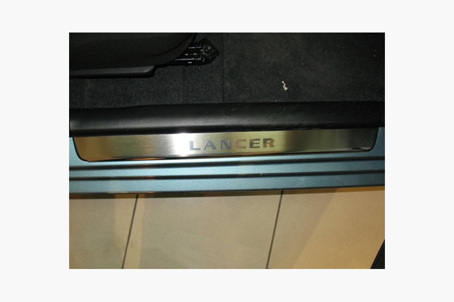 Mitsubishi Lancer 9 2004–2008 Nerezové kryty prahů Nataniko (4 ks, nerez) Image
