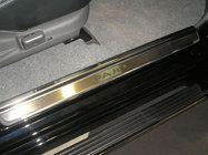 Mitsubishi Pajero Sport 1996–2007 Nerezové kryty prahů Nataniko fotografie 1