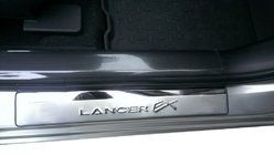 Mitsubishi Lancer X 2008– Akce!! Chromové kryty prahů Lancer EX fotografie 1