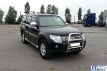 Mitsubishi Pajero Wagon III 1999–2006 Přední ochranný rám QT011 (nerez) fotografie 3