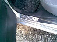 Mitsubishi Lancer 9 2004–2008 Nerezové kryty prahů OmsaLine (4 ks, nerez) fotografie 3