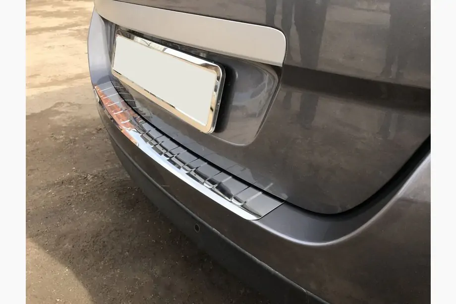 Renault Scenic/Grand 2009–2016 Ochranná lišta zadního nárazníku Carmos (Grand, nerez) Image