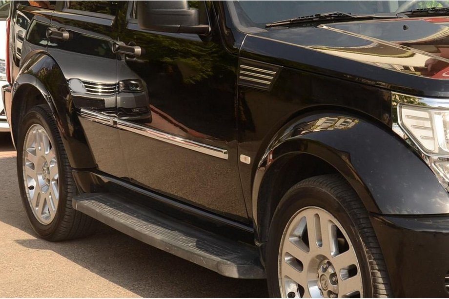 Dodge Nitro 2006–2011 Lišty dveří (nerez) Image