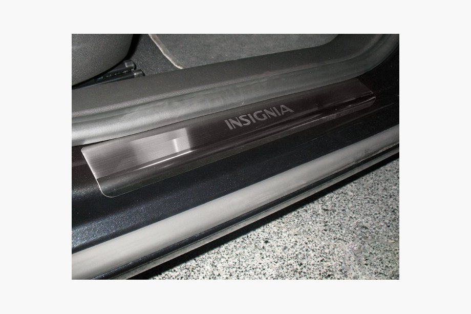 Opel Insignia 2008–2017 Nerezové kryty prahů Natanika Premium (4 ks) Image