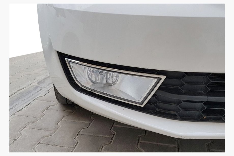 Skoda Octavia III A7 2013–2019 Chromové rámečky mlhových světel (2 ks) OmsaLine – italská nerezová ocel Image