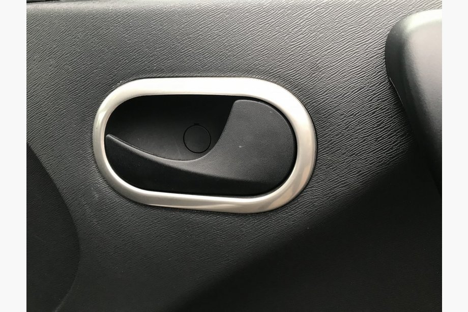 Mercedes Citan 2013–2021 Rámečky vnitřních dveřních klik (2 ks, nerez) Image