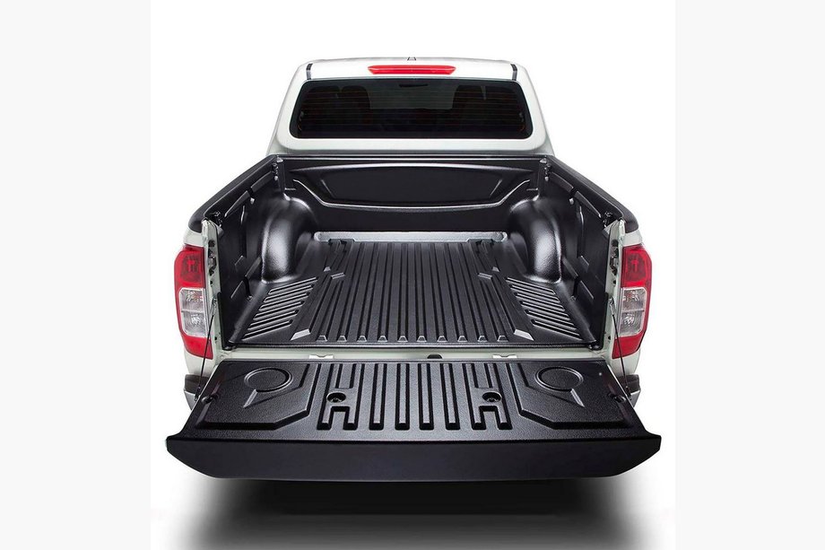 Nissan Navara/NP300 2016– Vana do kufru Fotografie 1