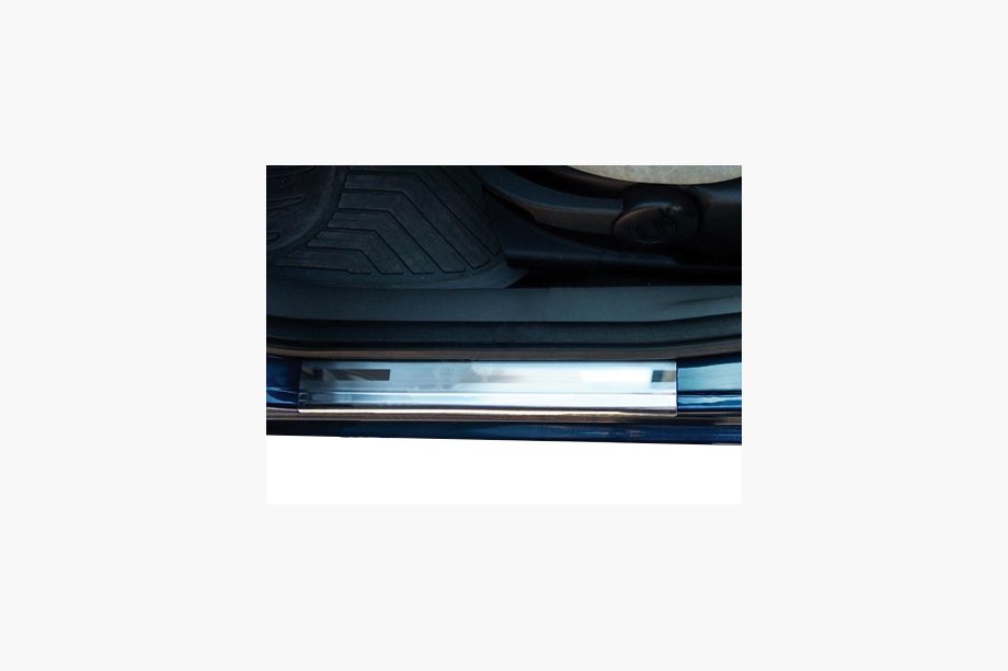 Ford Fiesta 2002–2008 Nerezové kryty prahů dveří (2 ks) Fotografie 1