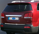 Kia Sorento II XM 2009–2014 Lišta hrany víka kufru (2009-2013, nerez) fotografie 4