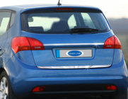 Kia Venga 2010–2019 Nerezová lišta na hranu víka kufru OmsaLine – italská nerezová ocel fotografie 5