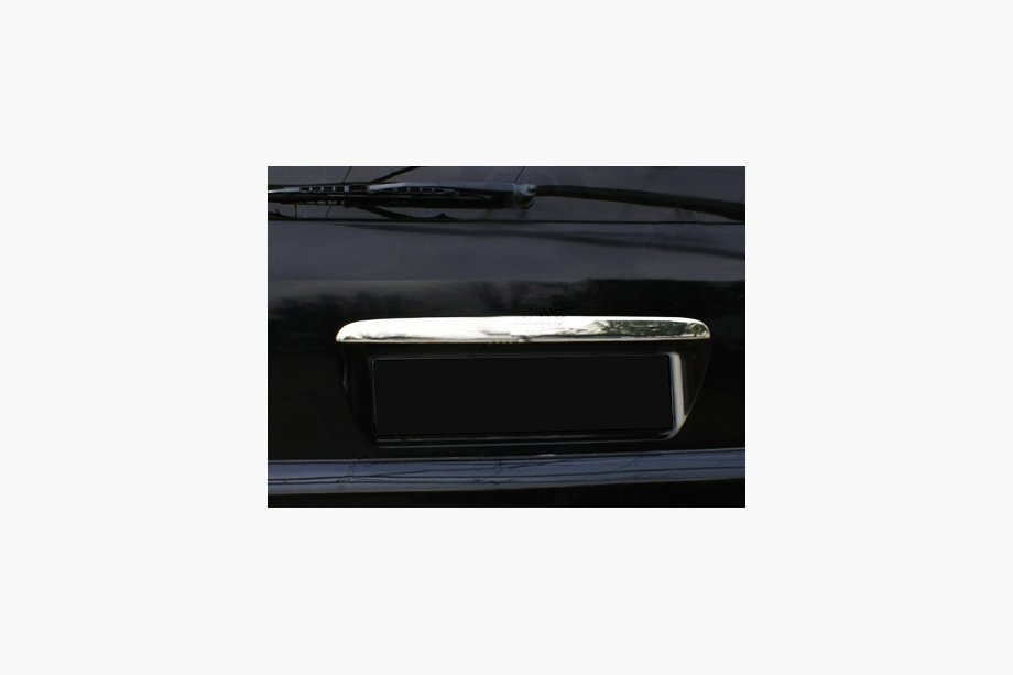 Mercedes ML W163 1997–2005 Nerezová lišta nad SPZ (USA verze) Image