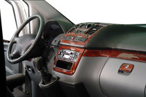 Mercedes Viano 2004–2014 Kryty palubní desky Meric (přední část + interiérové vložky) fotografie 6