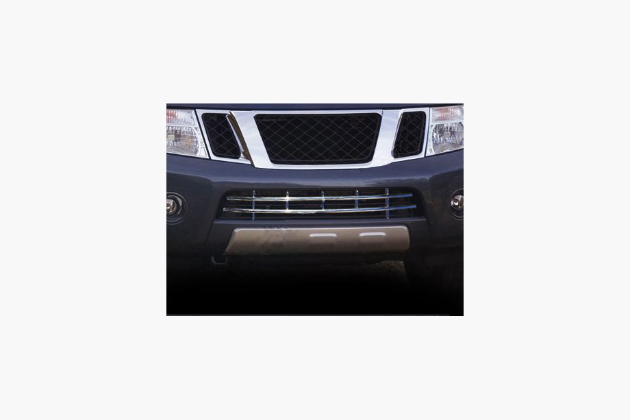 Nissan Pathfinder R51 2005–2014 Nerezová mřížka do nárazníku Image