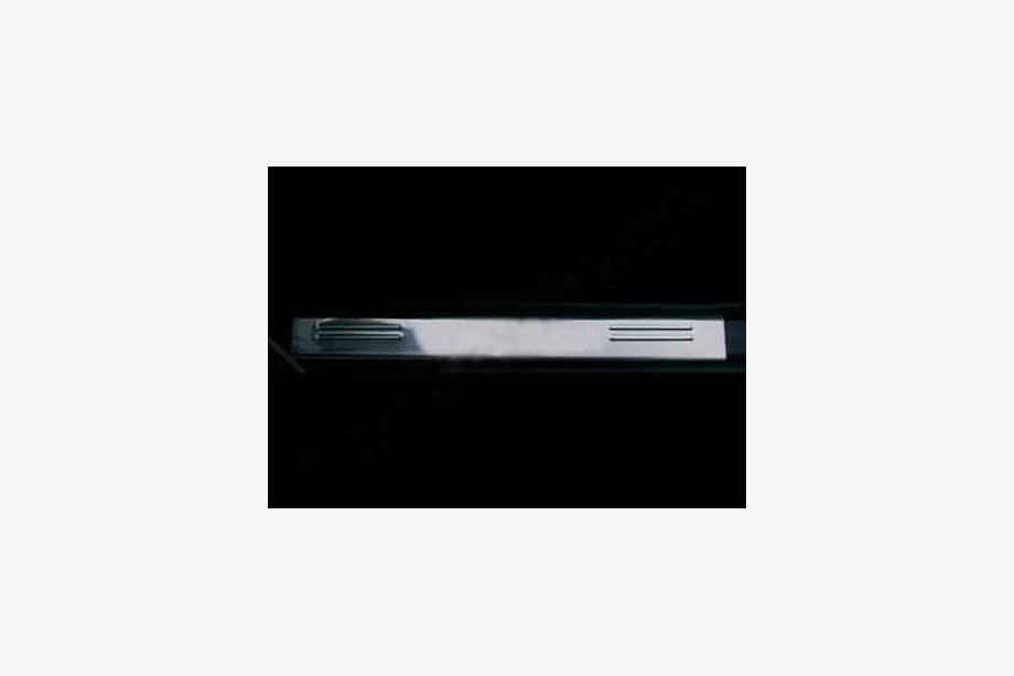 Opel Corsa B 1993–2004 Kryty prahů Carmos (4 ks, nerez) Image