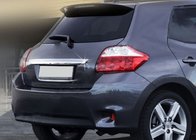 Toyota Auris 2007–2012 Nerezová lišta nad SPZ fotografie 2