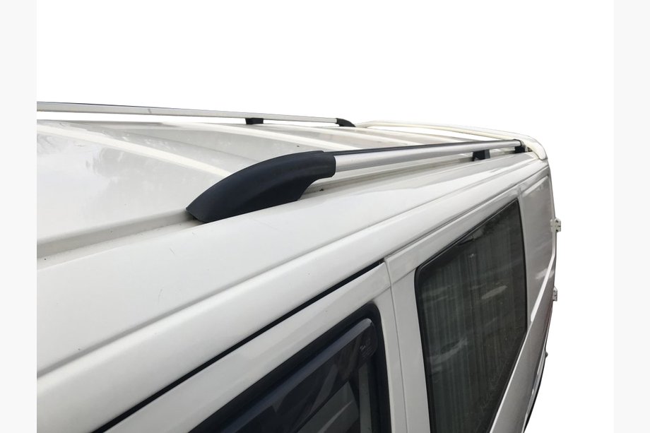 Volkswagen T4 Caravelle/Multivan 1990–2003 Chromované střešní ližiny DORA (kovové uchycení) Image