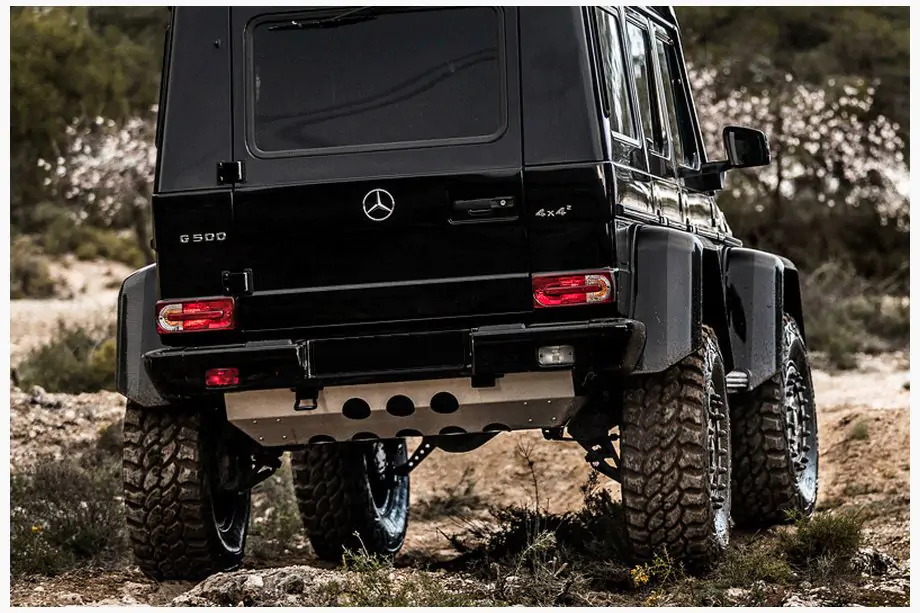 Mercedes G-Class W463 1990–2018 Ochrana zadního nárazníku (palivové nádrže) Image