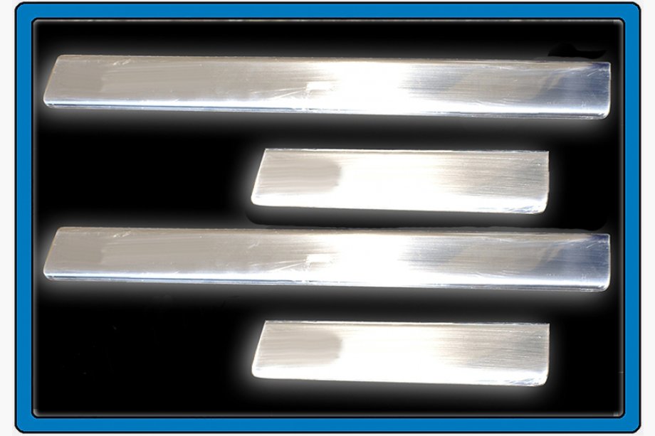 Seat Leon 2013–2020 Nerezové kryty prahů OmsaLine (4 ks, nerez) Image
