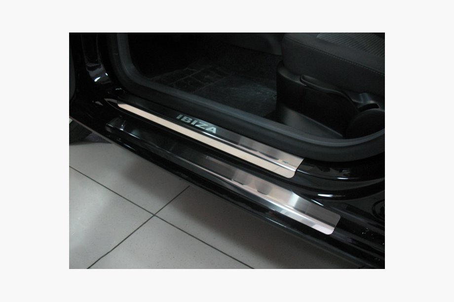 Seat Ibiza 2010–2017 Chromové kryty prahů Nataniko (8 ks, nerez) Image