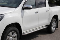 Toyota Hilux 2015– Boční nášlapy KB001 (nerez) 60 mm fotografie 1