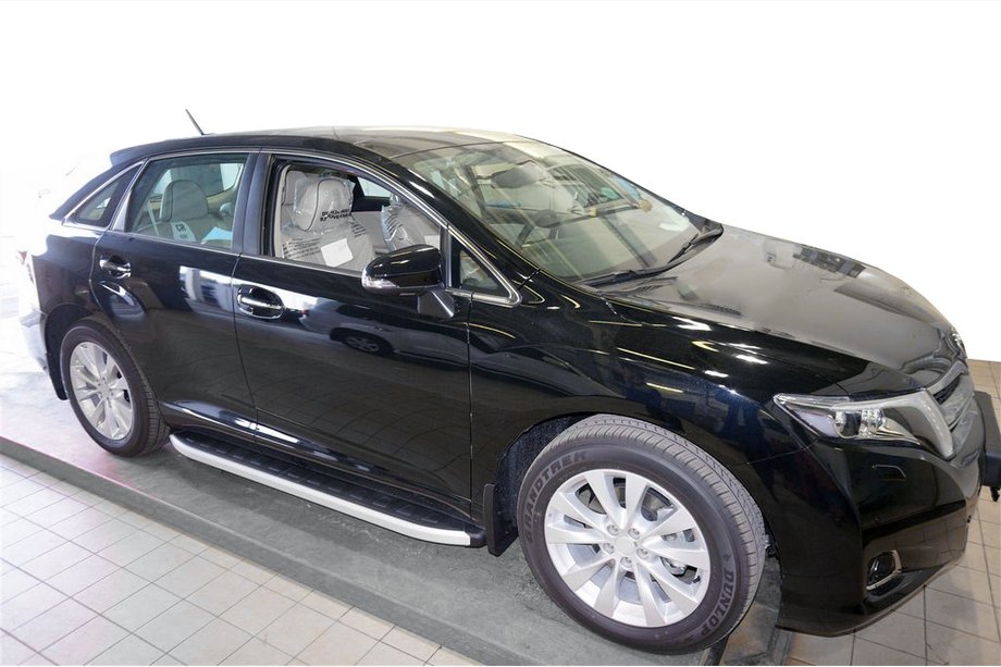Toyota Venza 2008–2017 Boční nášlapy Fullmond (2 ks, hliník) Image