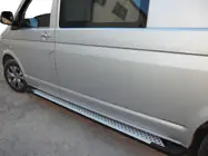 Volkswagen T5 Caravelle 2004–2010 Boční nášlapy typ X5 (2 ks, hliník) fotografie 1