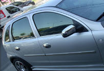 Opel Corsa C 2000–2006 Dveřní lišty z nerezu (4 ks) fotografie 1