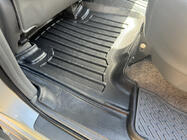 Toyota Land Cruiser Prado 120 2002–2009 Gumové autokoberce Stingray 3D (5 ks, polyuretan) fotografie 10