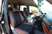 Toyota Land Cruiser Prado 120 2002–2009 Autopotahy z ekokůže + látky + alcantary Antara A088 (kompletní interiér) fotografie 4