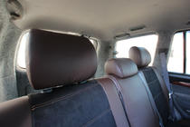 Toyota Land Cruiser Prado 120 2002–2009 Autopotahy z ekokůže + látky + alcantary Antara A088 (kompletní interiér) fotografie 15
