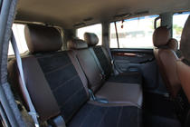 Toyota Land Cruiser Prado 120 2002–2009 Autopotahy z ekokůže + látky + alcantary Antara A088 (kompletní interiér) fotografie 8
