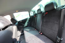 Volkswagen Passat B5 1997–2005 Autopotahy z ekokůže + látka + antara Antara A001 (kompletní sada) fotografie 3