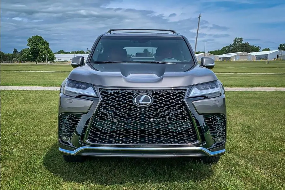 Lexus LX 500d/600 2022– Sada bodykitu F-Sport Fotografie 15