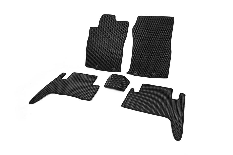 Toyota FJ Cruiser 2006–2022 EVA autokoberce (černé) Fotografie 17
