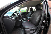 Skoda Octavia III A7 2013–2019 Autopotahy z ekokůže + látka + antara Antara A001 (kompletní sada) fotografie 5