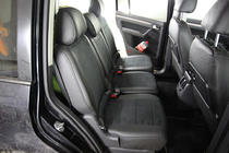 Volkswagen Touran 2003–2010 Autopotahy z ekokůže + látka + antara Antara A001 (kompletní sada) fotografie 1