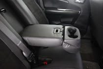 Dodge Journey 2008–2020 Potahy sedadel z ekokůže + látky + Alcantary Antara A001 (3 řady) fotografie 9