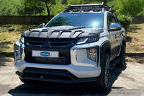 Mitsubishi L200 2015–2024 Přední dvojitý ochranný rám Vegas 2019+ (černý, 76 mm) fotografie 1