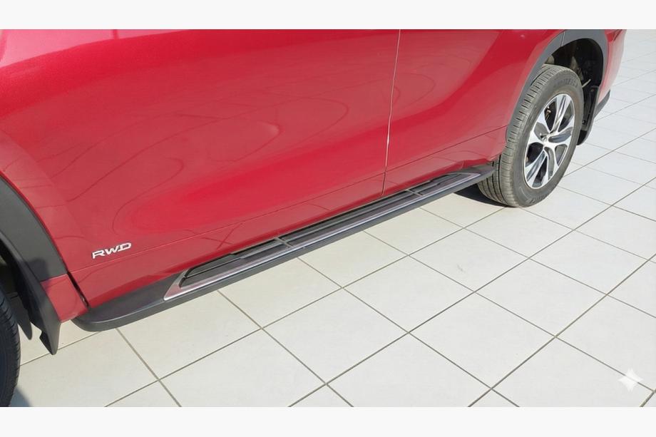 Toyota Highlander 2019– Boční nášlapy OEM V1 (2 ks, hliník) Image