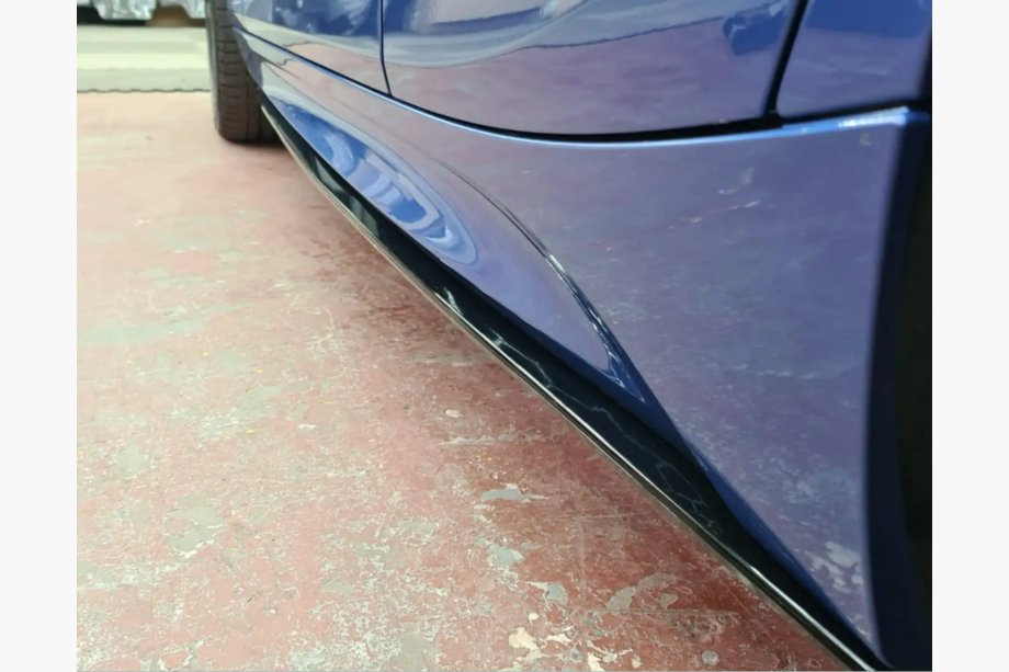 BMW řada 3 F30/F31 2012–2019 Černé kryty prahů (203 cm, OmsaLine) Image