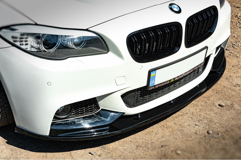BMW řada 5 F10/F11 2010–2016 Lip spoiler na přední nárazník OmsaLine (černý) Image
