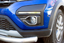 Dacia Sandero 2021– Chromované kryty mlhovek (2 ks, nerez) fotografie 1
